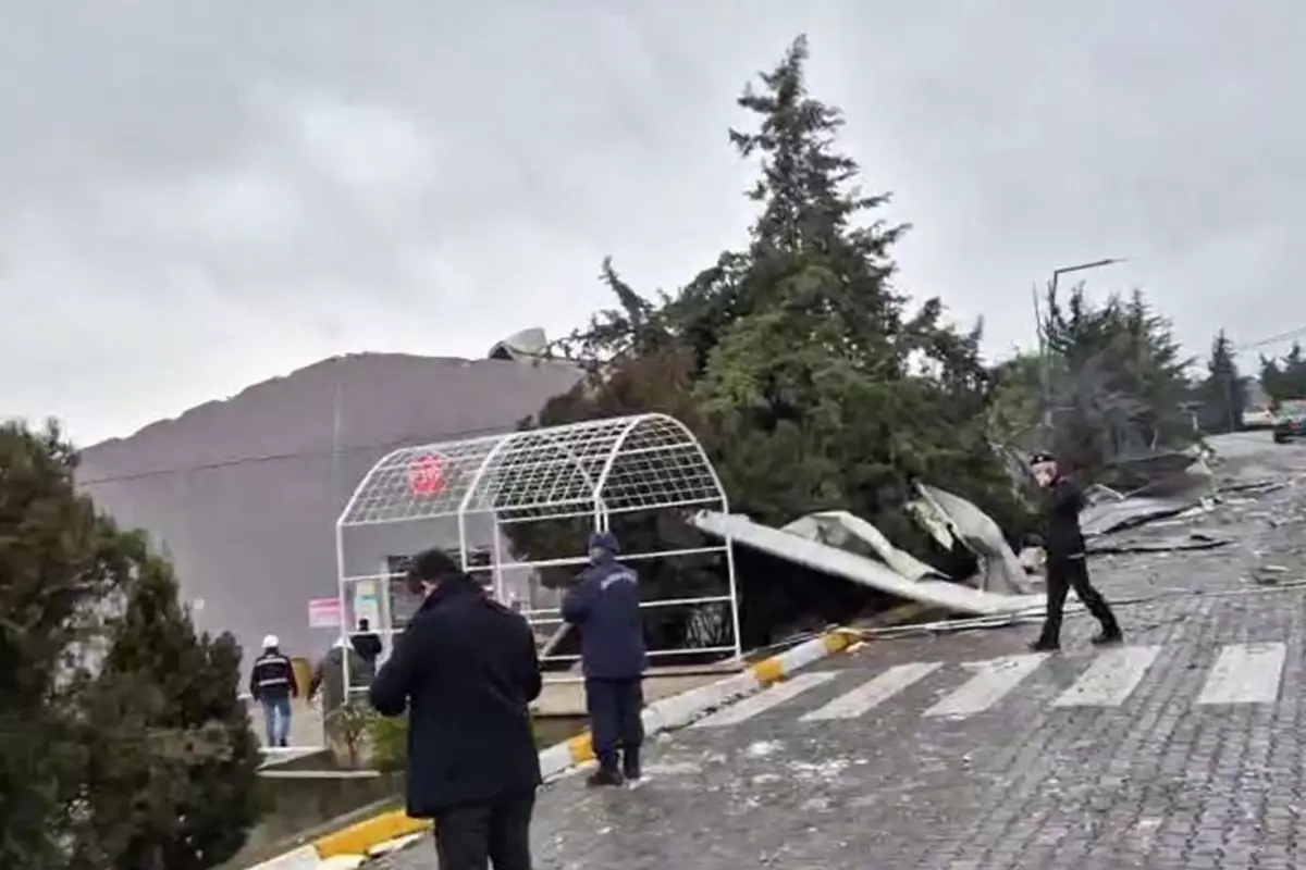 BALIKESİR'DE  FABRİKADA PATLAMA 13 ÖLÜ, 3 YARALI