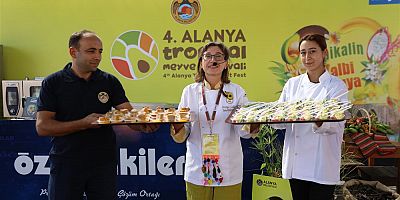 ALANYA’DA MEYVE TADINDA FESTİVAL COŞKUSU