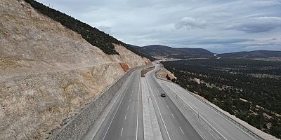 KORKUTELİ-ELMALI YOLU AÇILIYOR