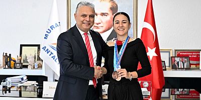 UYSAL'DAN ŞAMPİYONA TEBRİK